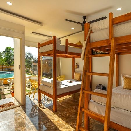 The Social Stays Goa, Morjim Formerly Artbuzz Luaran gambar