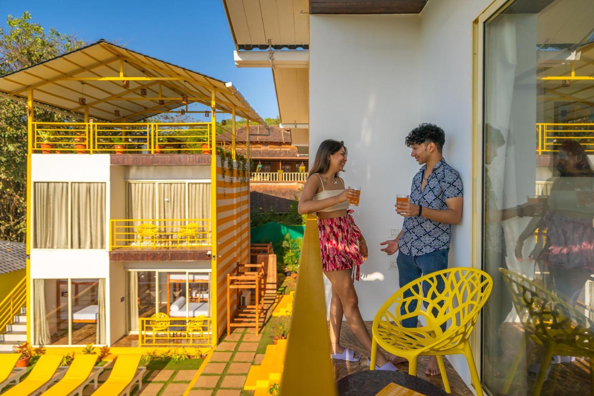 The Social Stays Goa, Morjim Formerly Artbuzz Luaran gambar