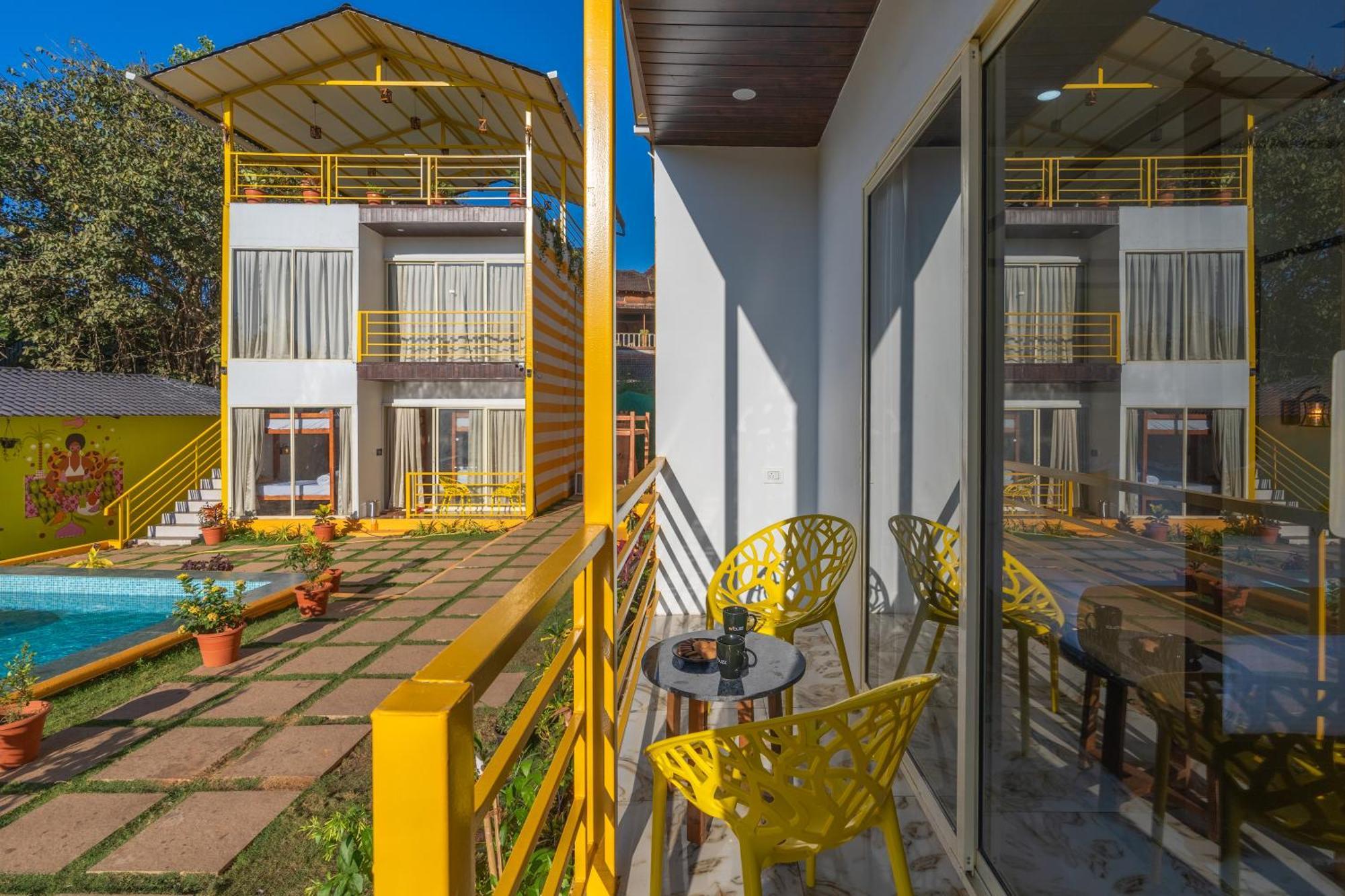 The Social Stays Goa, Morjim Formerly Artbuzz Luaran gambar