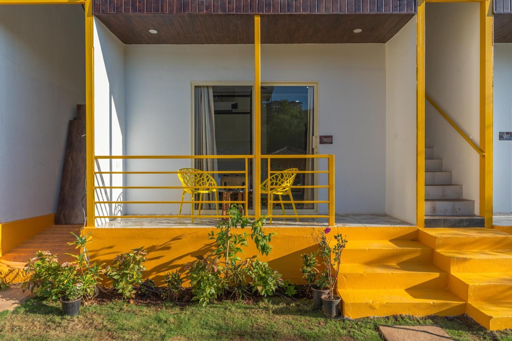 The Social Stays Goa, Morjim Formerly Artbuzz Luaran gambar