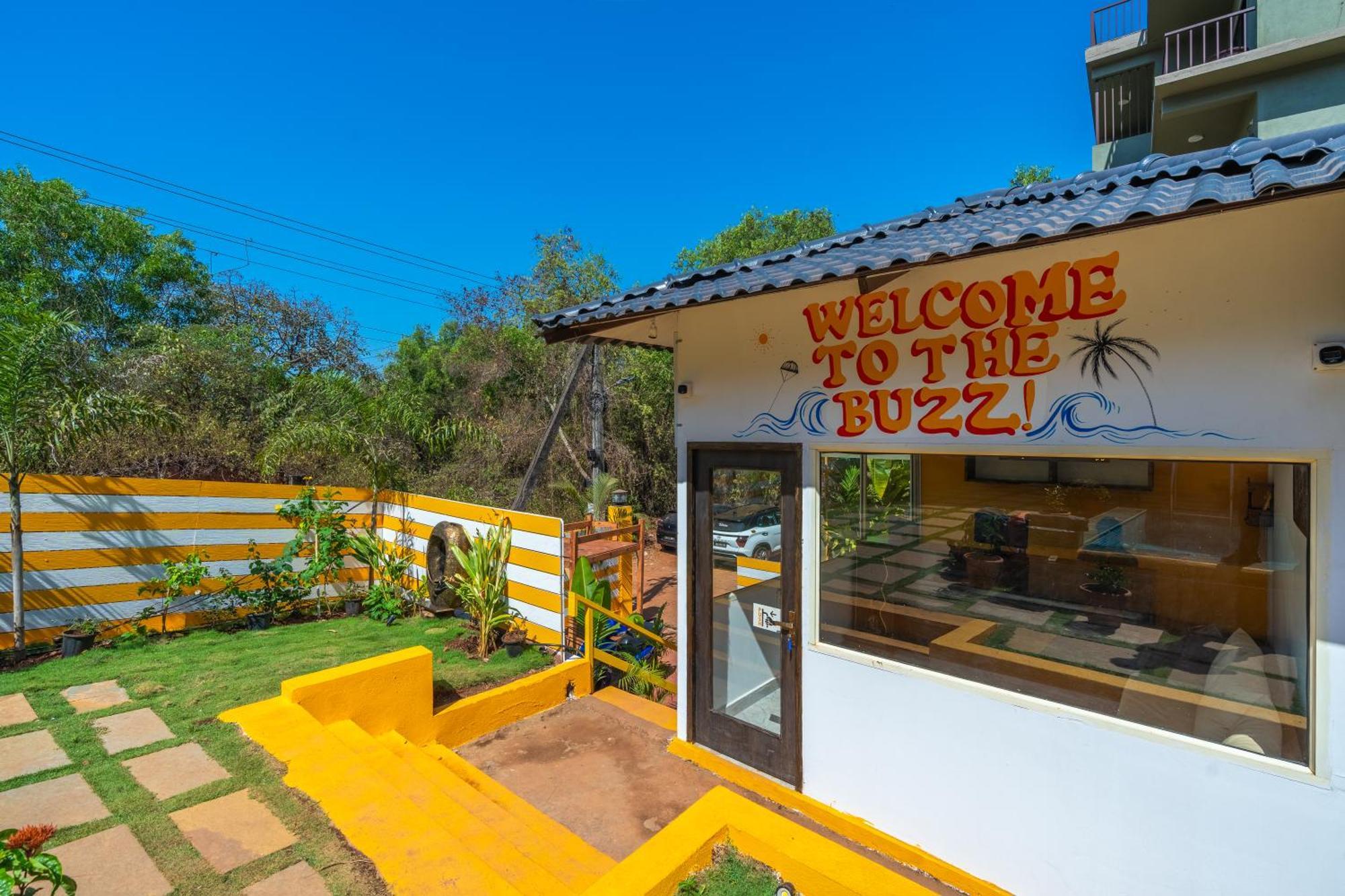 The Social Stays Goa, Morjim Formerly Artbuzz Luaran gambar