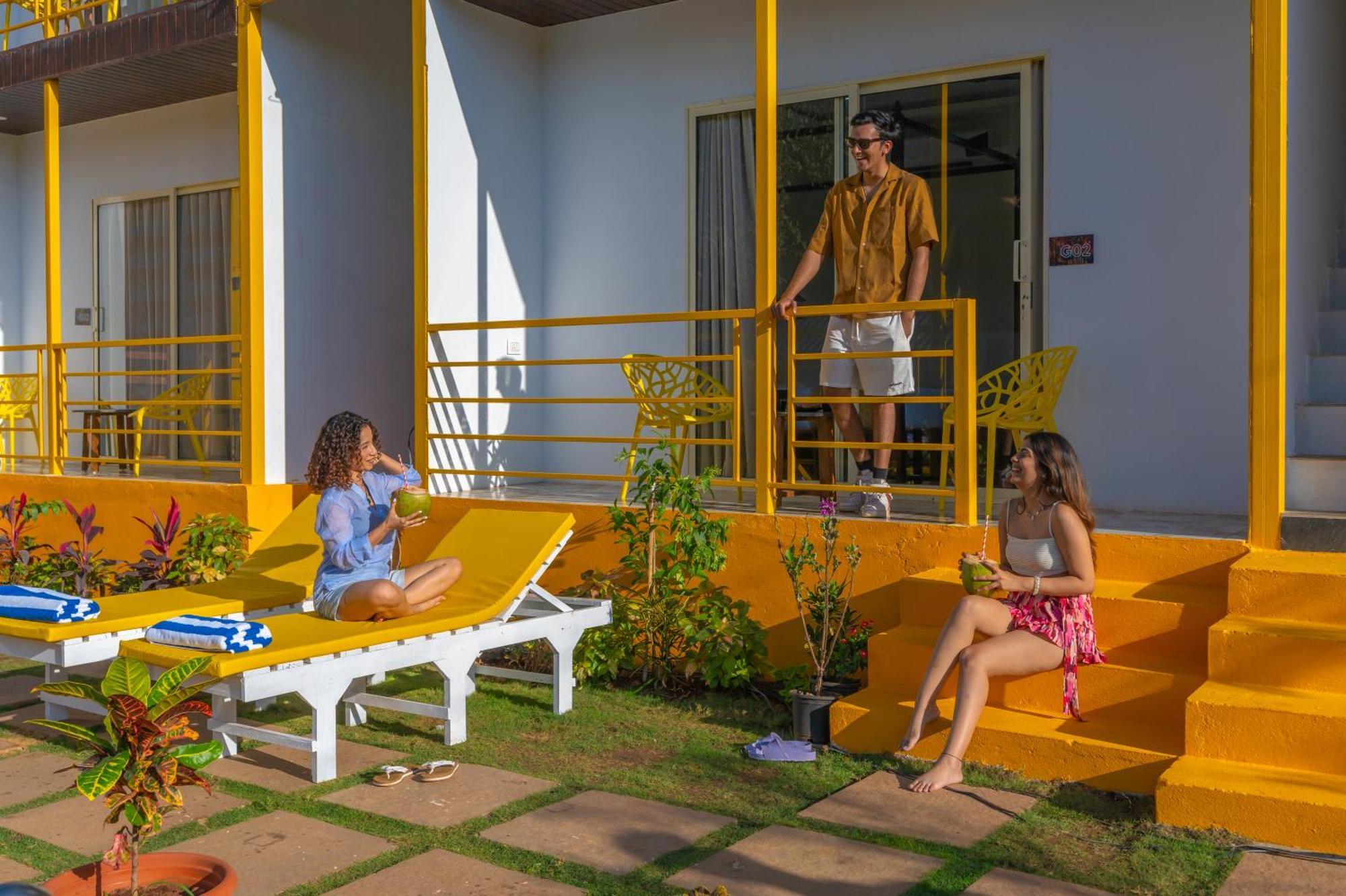 The Social Stays Goa, Morjim Formerly Artbuzz Luaran gambar